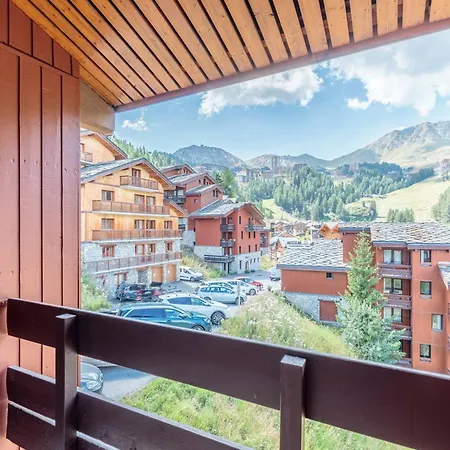 Apartment Avec Balcon, 1 Et Parking A
